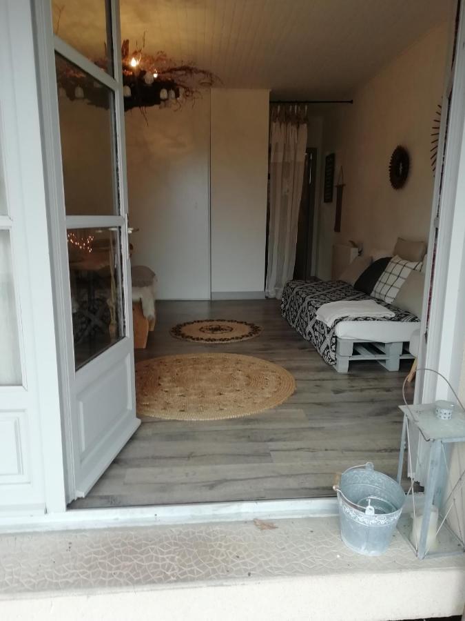 Chambre D'Hotes Independante A La Campagne Saint-Just-le-Martel Екстериор снимка